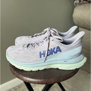 Women’s Hoka Running Shoes
